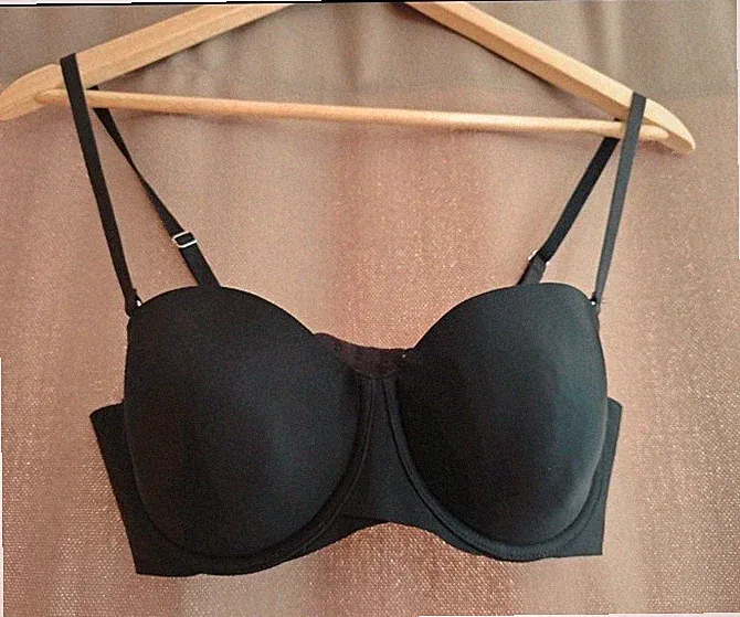 Hunkemöller vorgeformter, trägerloser Bügel BH Jane Gr.80B