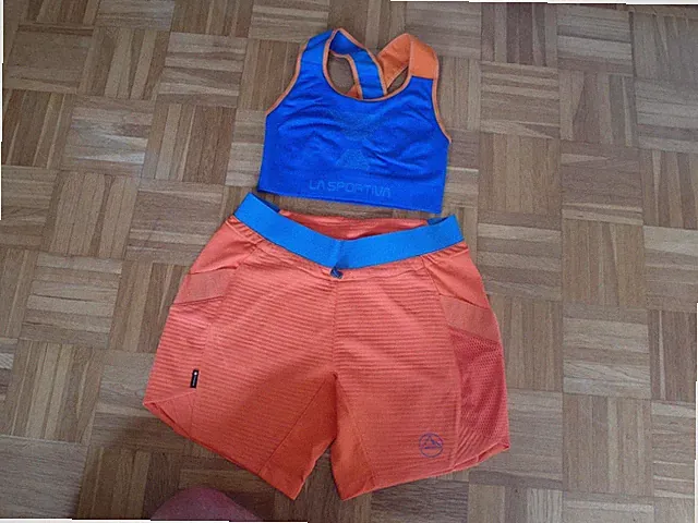 La Sportiva Damen kurze Hose + Sport BH - Top!
