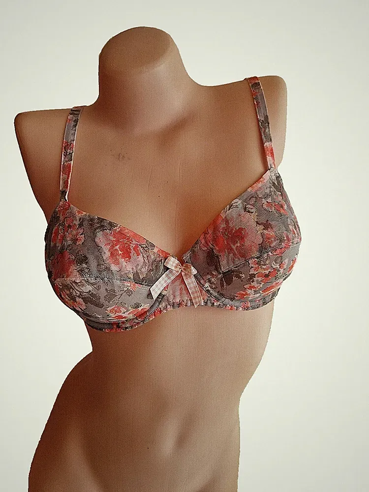Lise Charmel Antigel Estival Garden Fleurs BH 38C