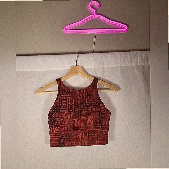 Lululemon Energy High-Neck Longline Bra *Medium Support, B–D Cups- Size 6