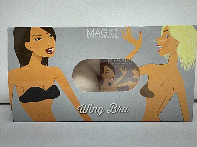 MAGIC Bodyfashion „Wing Bra“ Selbstklebend, Seamless, Strapless BH in Cup A #K10