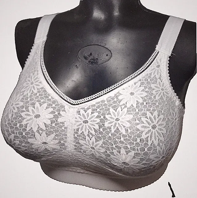 Miss MARY of SWEDEN 2065 Gr.75E UK34DD vollschale BH ohne Bügel Weiß Gemoldet