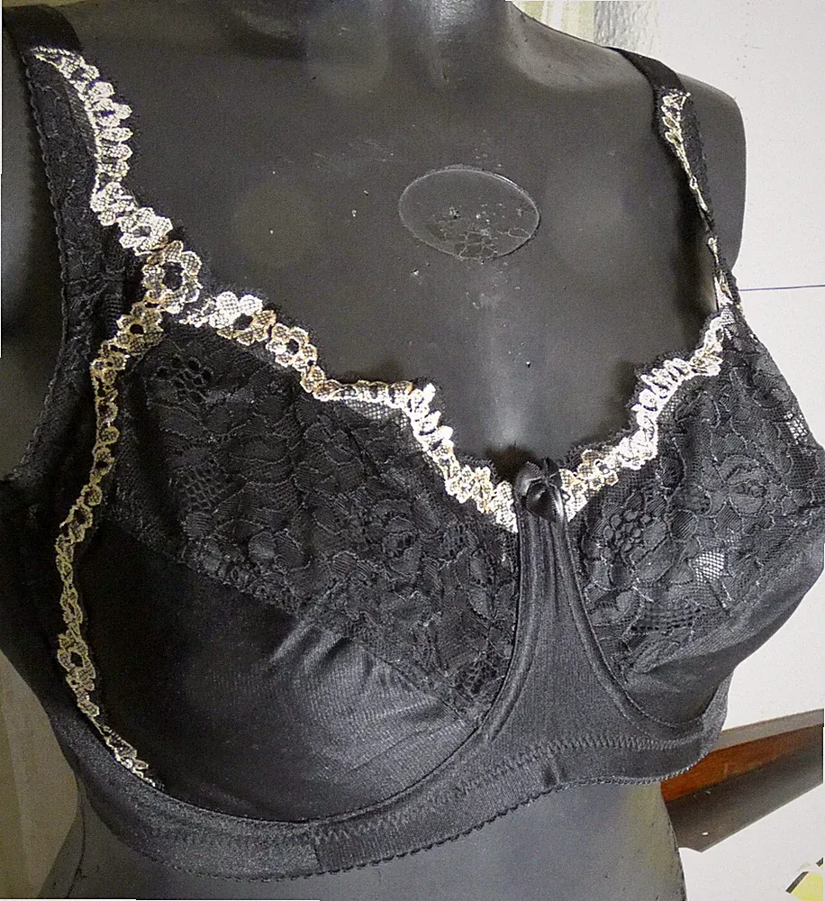 Miss MARY of SWEDEN 2791 BH Mit Bügel Gr.100C UK44C Damen Spitze Vollschale