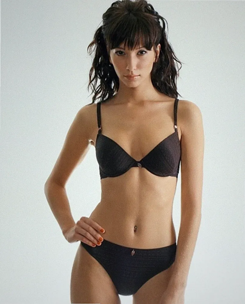 Nahtloser Push-up-Bügel BH für T-Schirts 80D 11589