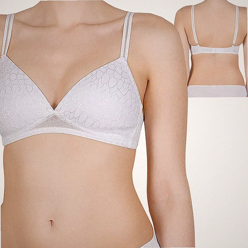 Naturana 5182 Damen BH Schalen-BH Bügellos Gr. 90D Weiß