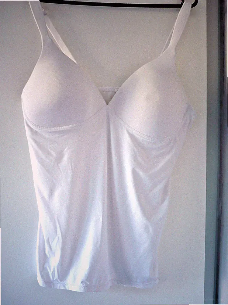 NATURANA BH Hemd ohne Bügel Farbe weiß, Gr. passt 42/44 Soft Cups 90 B NP 50,-€