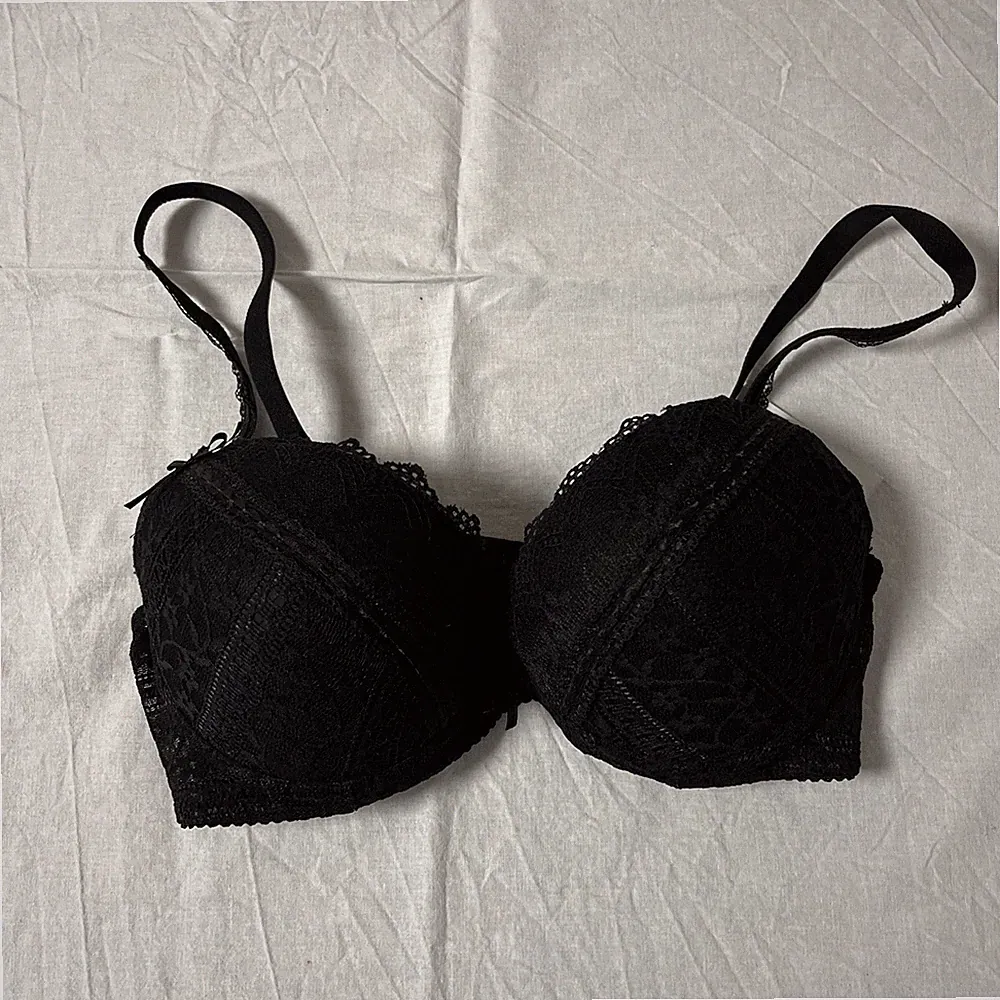 Naturana Damen Push Up BH Gr. 70B EU Schwarz UNT390
