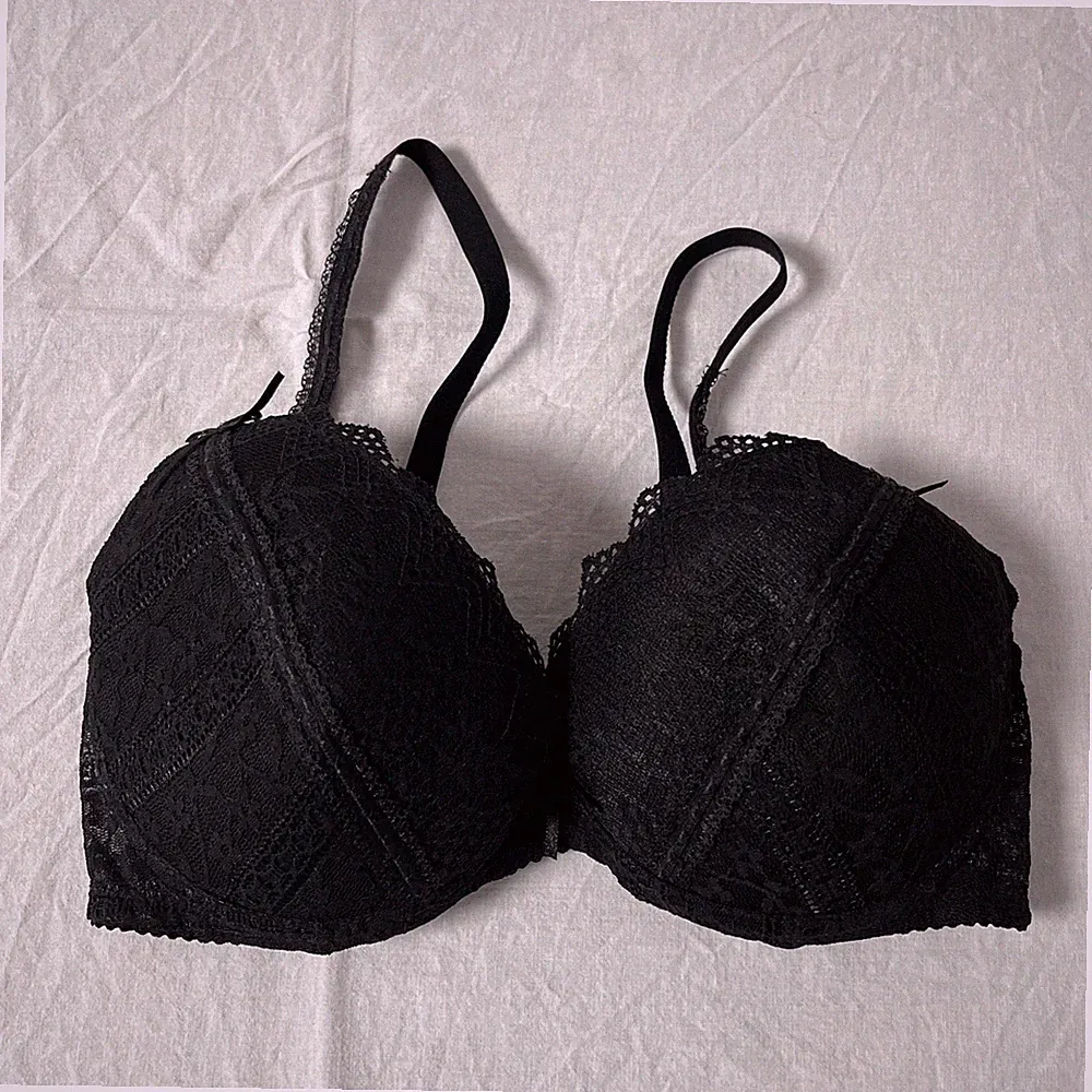 Naturana Damen Push Up BH Gr. 80B EU Schwarz SM1466
