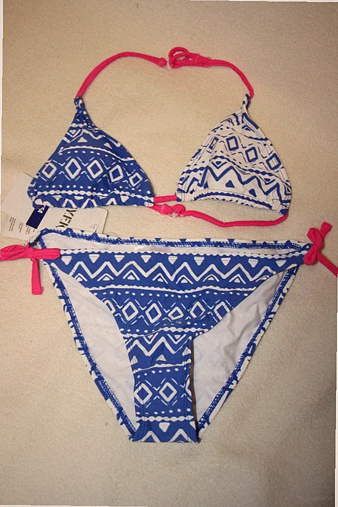 NEU * Bikini türkis blau hellblau weiß Gr. 158/164 Triangel BH