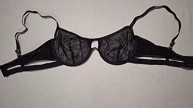 NEU Lounge BH Schwarz, 85D, Spitze Und Herzen