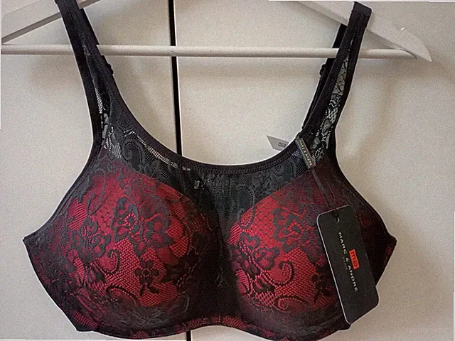 NEU Marc & André Bustier BH rot schwarz 85D Spitze Soft ohne Bügel Laser cut