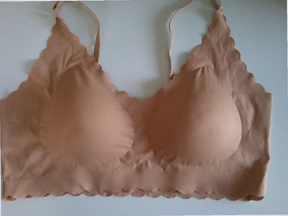 Neu mit Etikett Silky Soft Air Feel Pull On BH beige Gr. XXL 2XL
