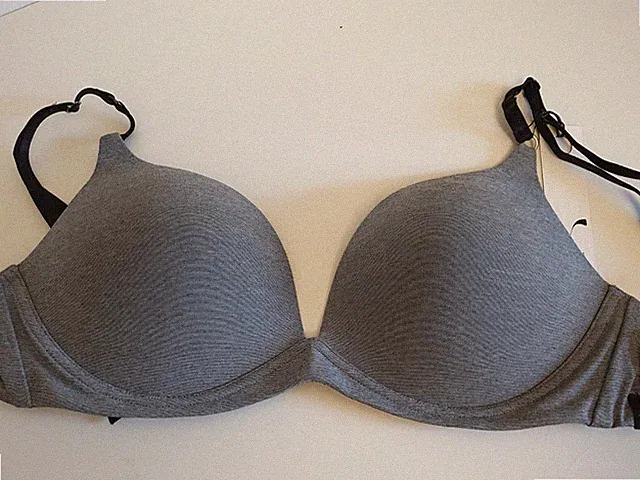 NEU SLOGGI Gr.75C 'S Serenity PU' Push Up BH ohne Bügel GRAU