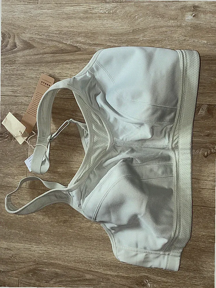 Neuer OVP Wingslove Damen Sport Bh/ Mint Grün / Größe 95 E