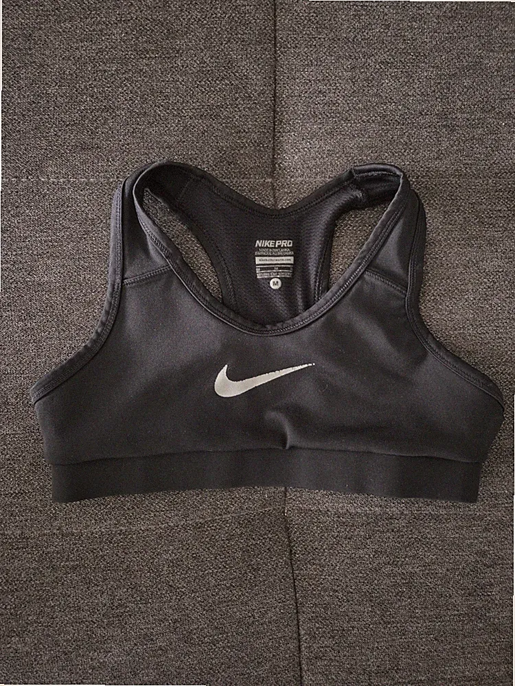 Nike Pro Bustier Sporttop Sport BH Mädchen Schwarz Dri Fit Gr. M 136-146