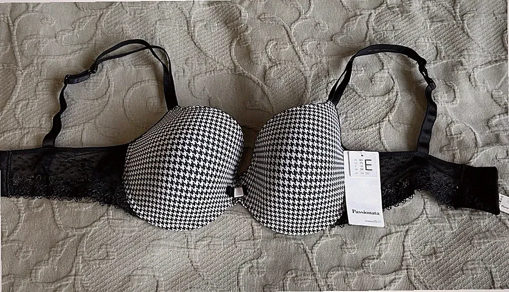 PASSIONATA - NEU! m. E. BH Gr. 75 E /34 Bügel-BH Push-Up Schwarz-Weiß mit Spitze