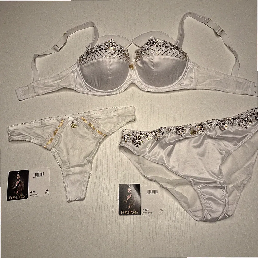 POMPÖS, Glöckner, Push Up BH Set 80 C Mit String 40 Und Höschen 40 ￼ ￼