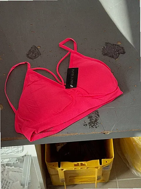 Postenangebot: 180 Stk seamless Sport-BHs