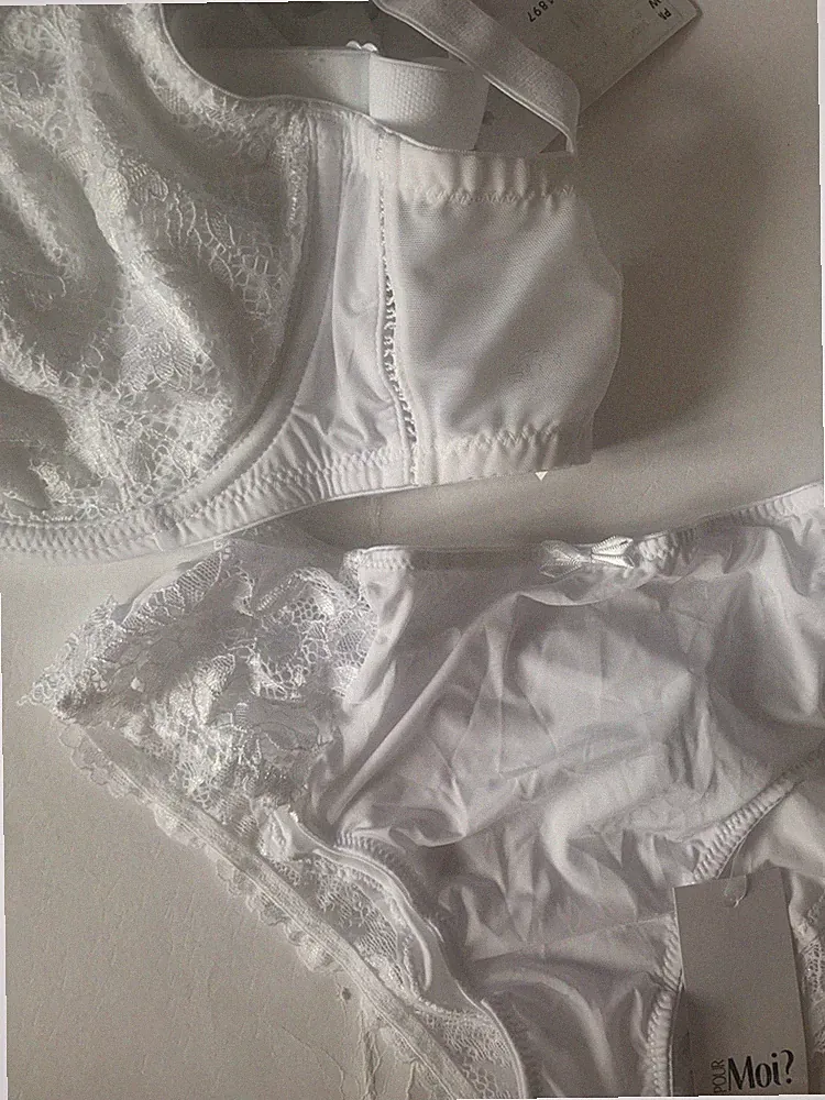 Pour Moi Fever Vollschalen-BH 30GG + Slip mit hohem Bein weiß Größe 10 neu mit Etikett portofrei