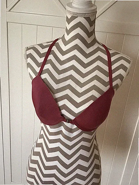Primark ❤️ BH bordeauxrot Gr. 80B mit schönem Rücken und Vorderverschluss