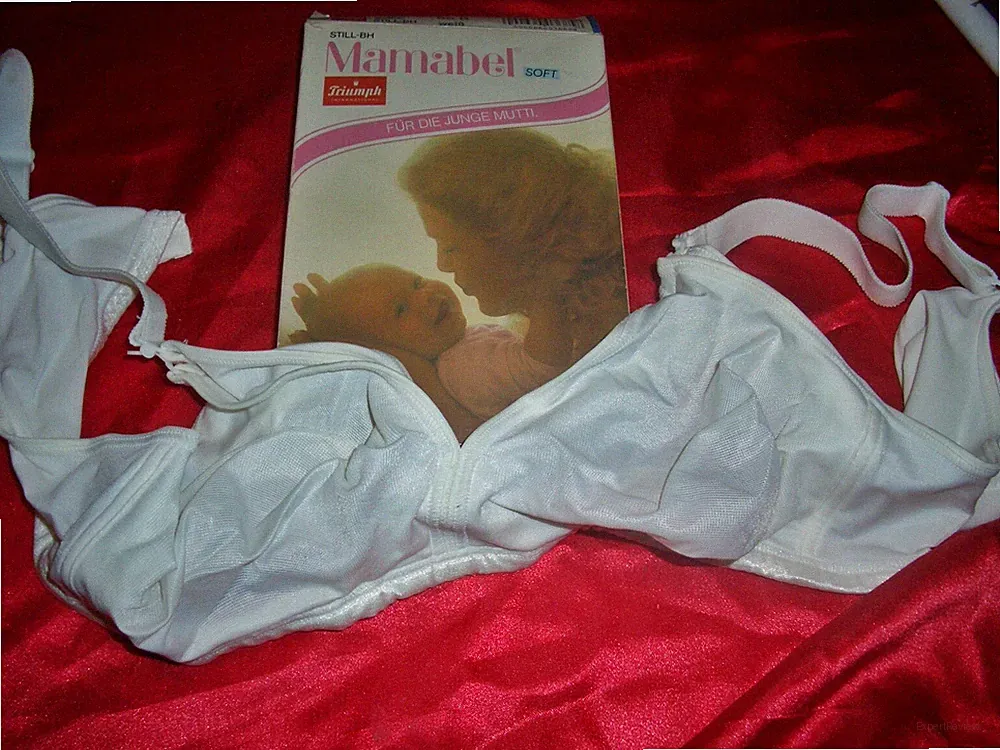 RAR 70er J. Vintage Triumph Mamabel Still BH Gr. 85 B weiß mit OVP Büstenhalter