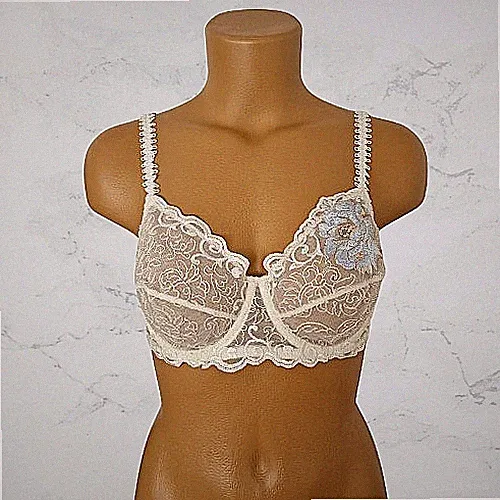 Ravage Lingerie Luxus Bügel BH mit Stickerei in Gr. 75 C Sylt Boutique Neu