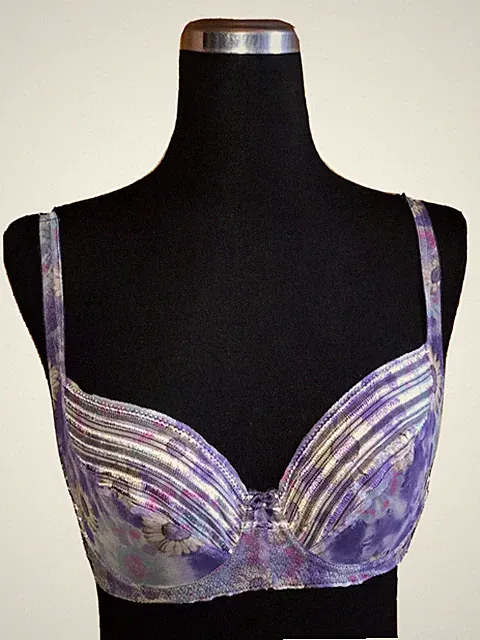 Reizwäsche Bügel BH 75B Bra Bunte & Schicke Dessous Unterwäsche lila Blumenmotiv