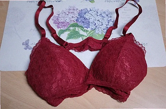 roter Spitzen-BH S´Oliver gr. 42 ungetragene Neuware 80/85/90-95 dehnbar