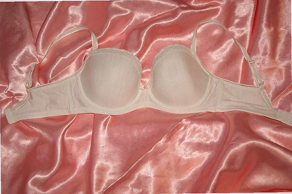 SCHIESSER Selected Premium Bügel - BH * Bra creme Spitze elegant Komfort 80 D