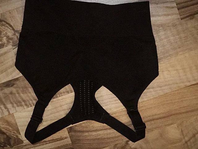 Schöner Schwarzer Sportbh/Hunkemöller/Gr.S/Ungetragen/Elastischer Stoff