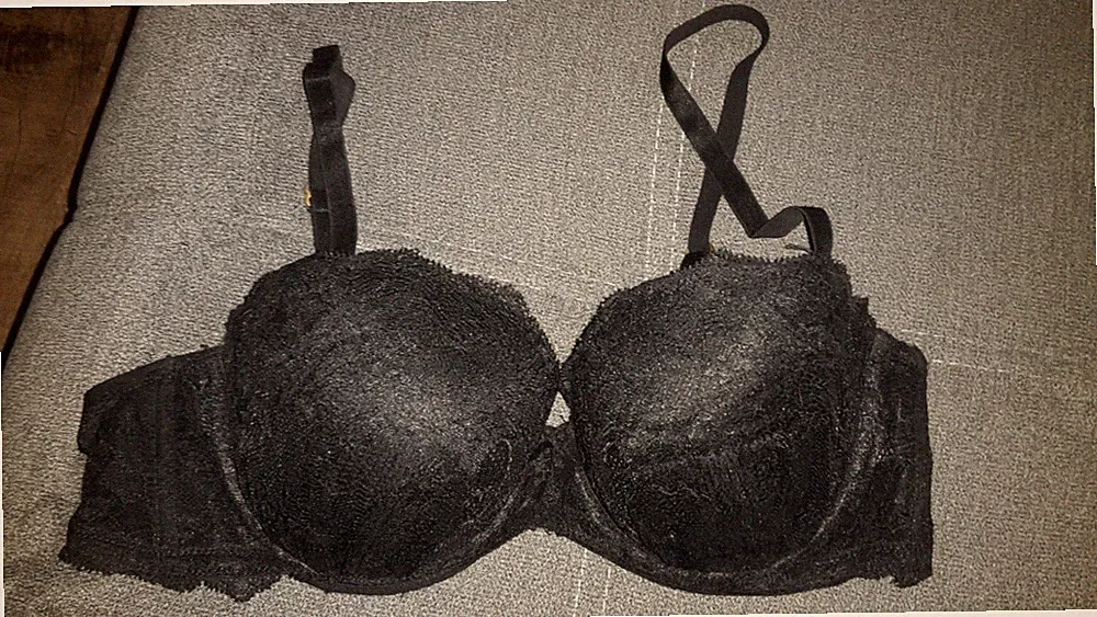 Schwarz geblümt "H&M" Basic Uni einfarbiger Spitze BH in 85 B