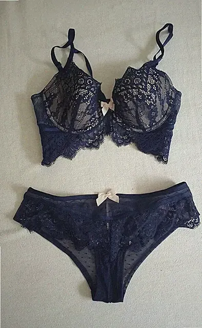 Set Hunkemöller BH 70C Marilee mit Slip S Spitze dunkelblau rose