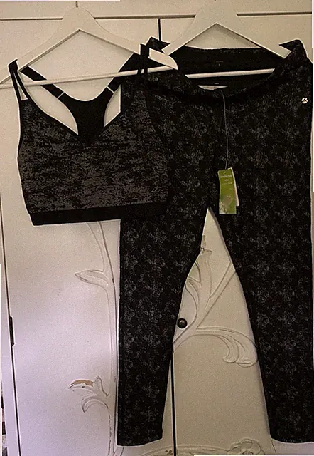 Set Sportleggins L+ Sport-BH XL schwarz/grau tchibo active Neu