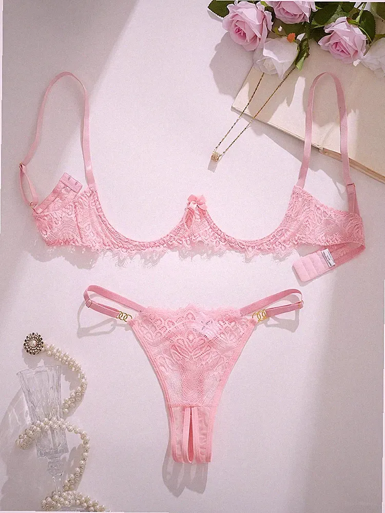 Sexy Blumen Spitzen Dessous Set, Bügelloser BH und String Slip für Billig24
