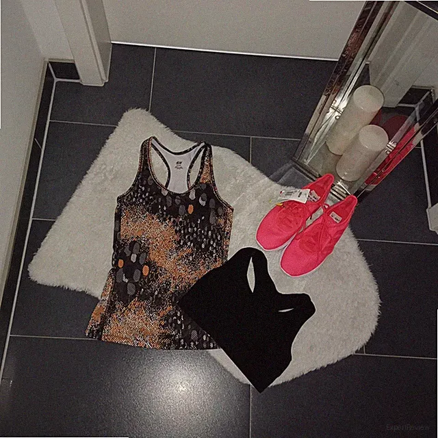 Sommer Sportset H&M 34 36 Sportshirt stretch sportbh schwarz TopZustand