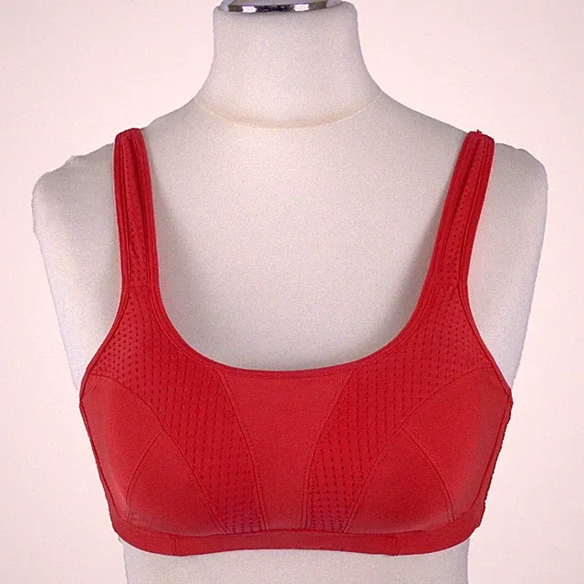 Sport BH 65C rot Atmungsaktiv Training Fitness Stretch gebraucht