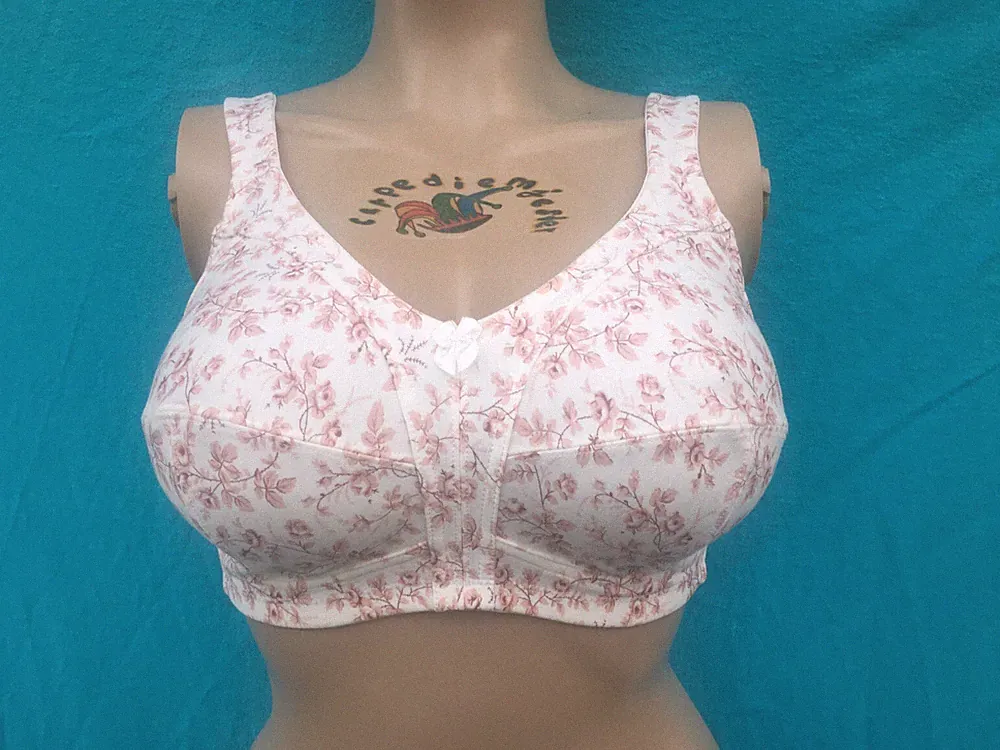 Susa red flowers Minimizer-Entlastungs-BH Gr. 80-120 D-E-F-G