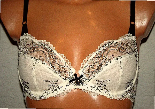 SYLVIE Lingerie SPITZEN - Bügel - BH Bra elfenbein - schwarz zart Gr. 70 C