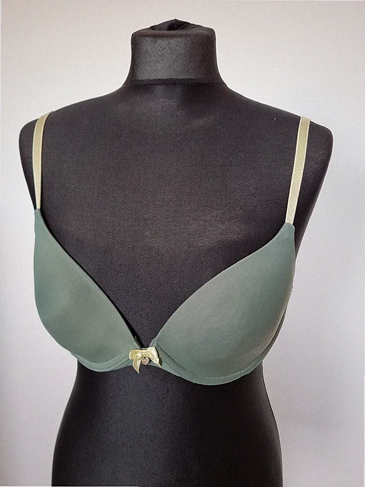 T-Shirt BH, Hunkemöller Gr. 75 C, Grün, Salbeigrün und Gelb, neuwertig
