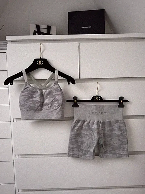 Teveo Camo Set Zweiteiler Sport BH Shorts kurze Hose Größe XS/S grau türkis