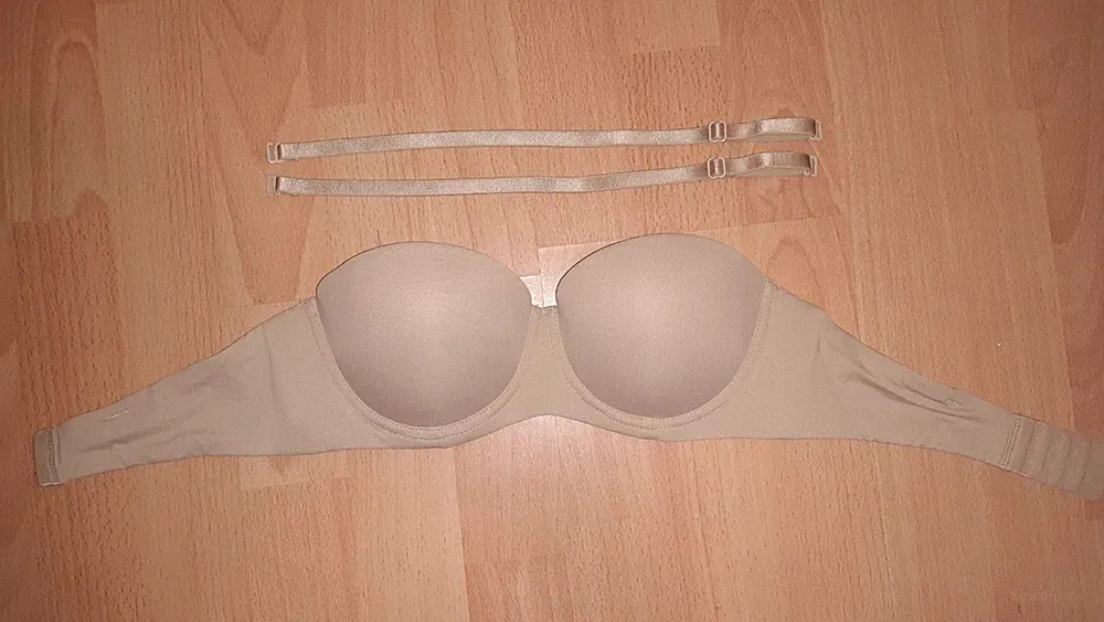 Trägerloser Push-Up Bügel BH mit ansteckbaren Trägern, beige, 65B, Cherries