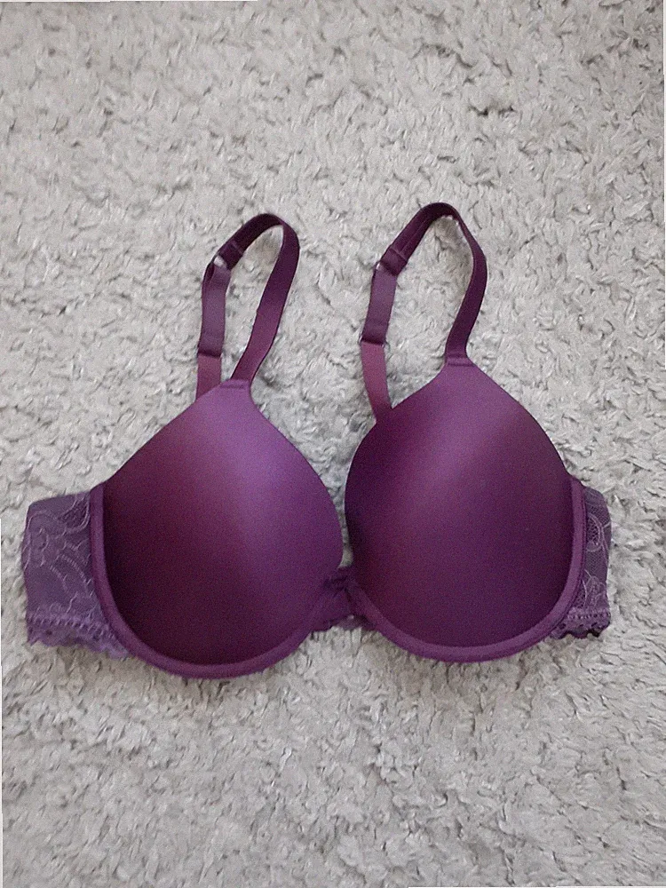 Triumph 85 B Lila Pflaume Push Up Bügel T Shirt BH Spitze