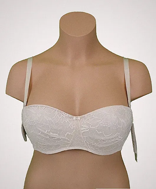 Triumph Amourette Charm WD Halbschalen-BH Creamy Dream 6720/2R abnehmbare Träger