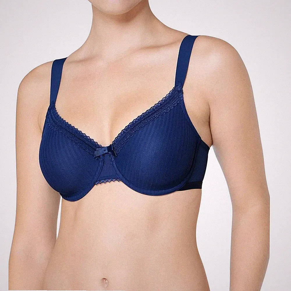 Triumph Beauty-Full Idol W01 mit Bügel Damen BH Minimizer Größe: 70E