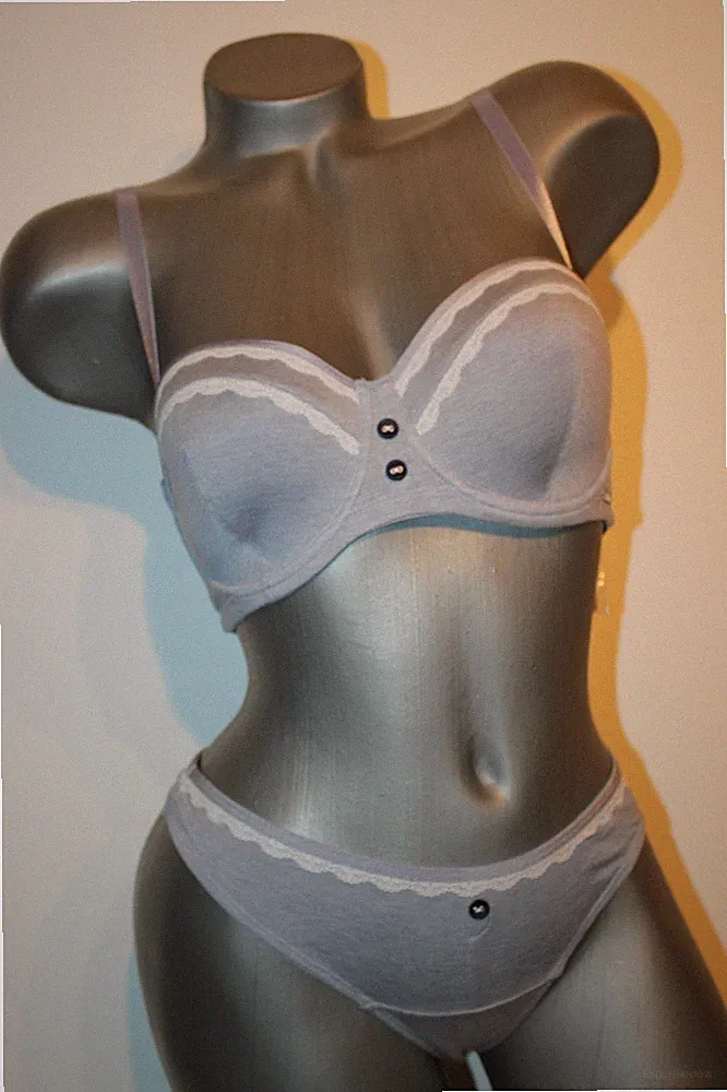 Triumph Bee Dees Set "Summer Heart 46" Bügel-BH WDPM Gr. 75 D + String 38 blau