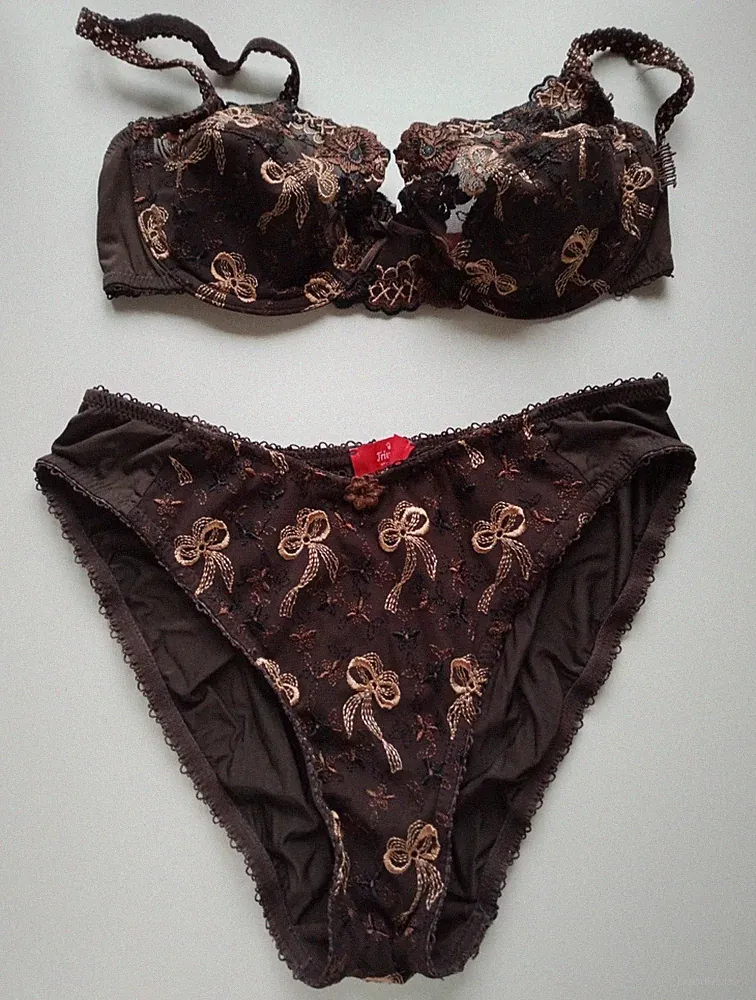 Triumph BH-Set BH 70C Slip 40 Bügel-BH Mir Stickerei