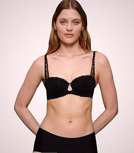 Triumph Body Make-Up Illusion Lace Dirndl Bügel-Balconette-BH