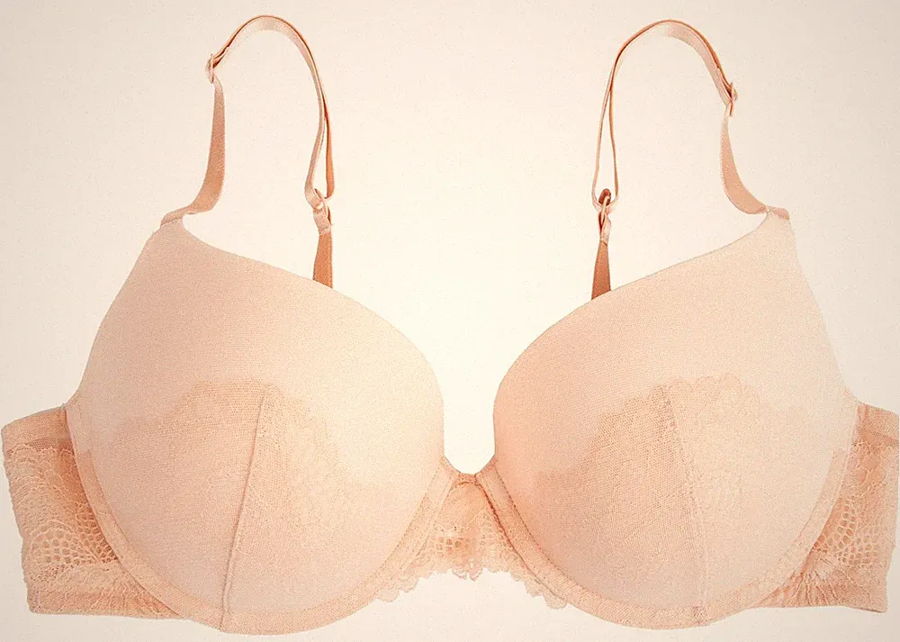 Triumph Lace Spotlight WHUM mit Bügel Damen BH Push Up Größe: 90B