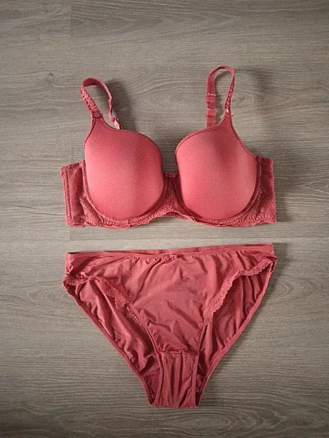 Unterwäsche BH 85D Slip 44 XL Neu..