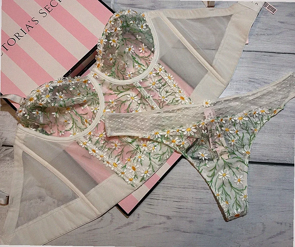 Victoria's Secret Dream Angels Floral Daisy Longline BH-String-Set Weiß 34D